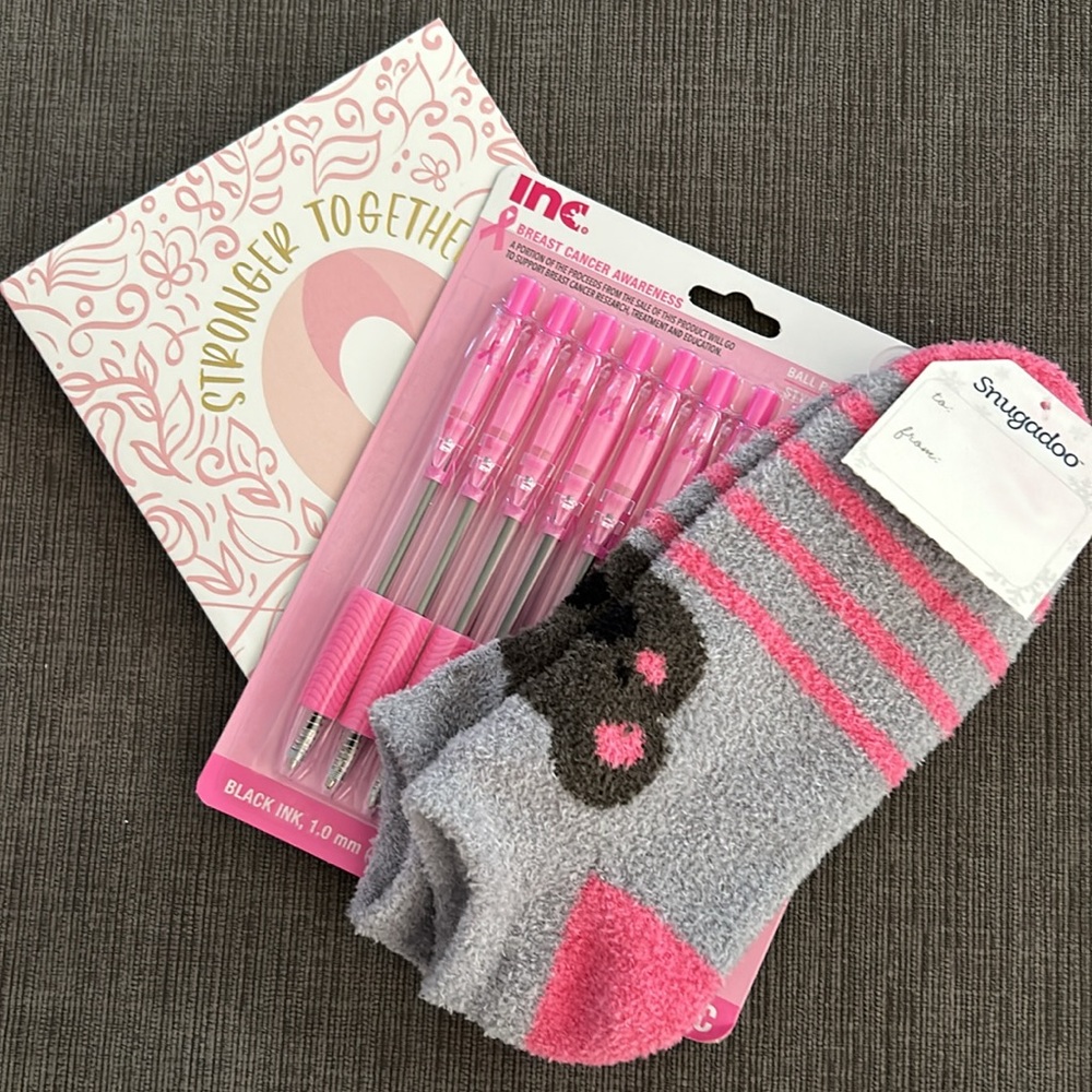 Breast cancer Awareness pink bundle NEW